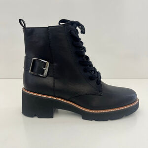 Black Ankle Booties Low Heel Side Zip Comfort Boots Size 7 Naturalizer Cabaret